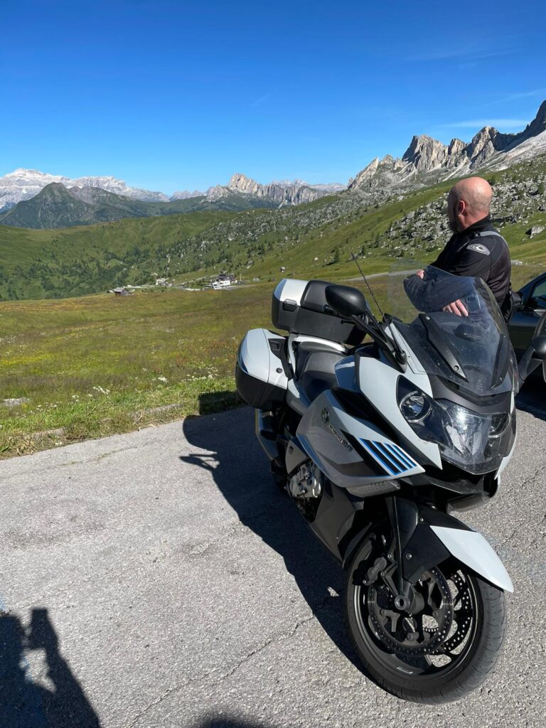 Massimo aka Maxmoto - K1600GT Dolomiti, passo Giau