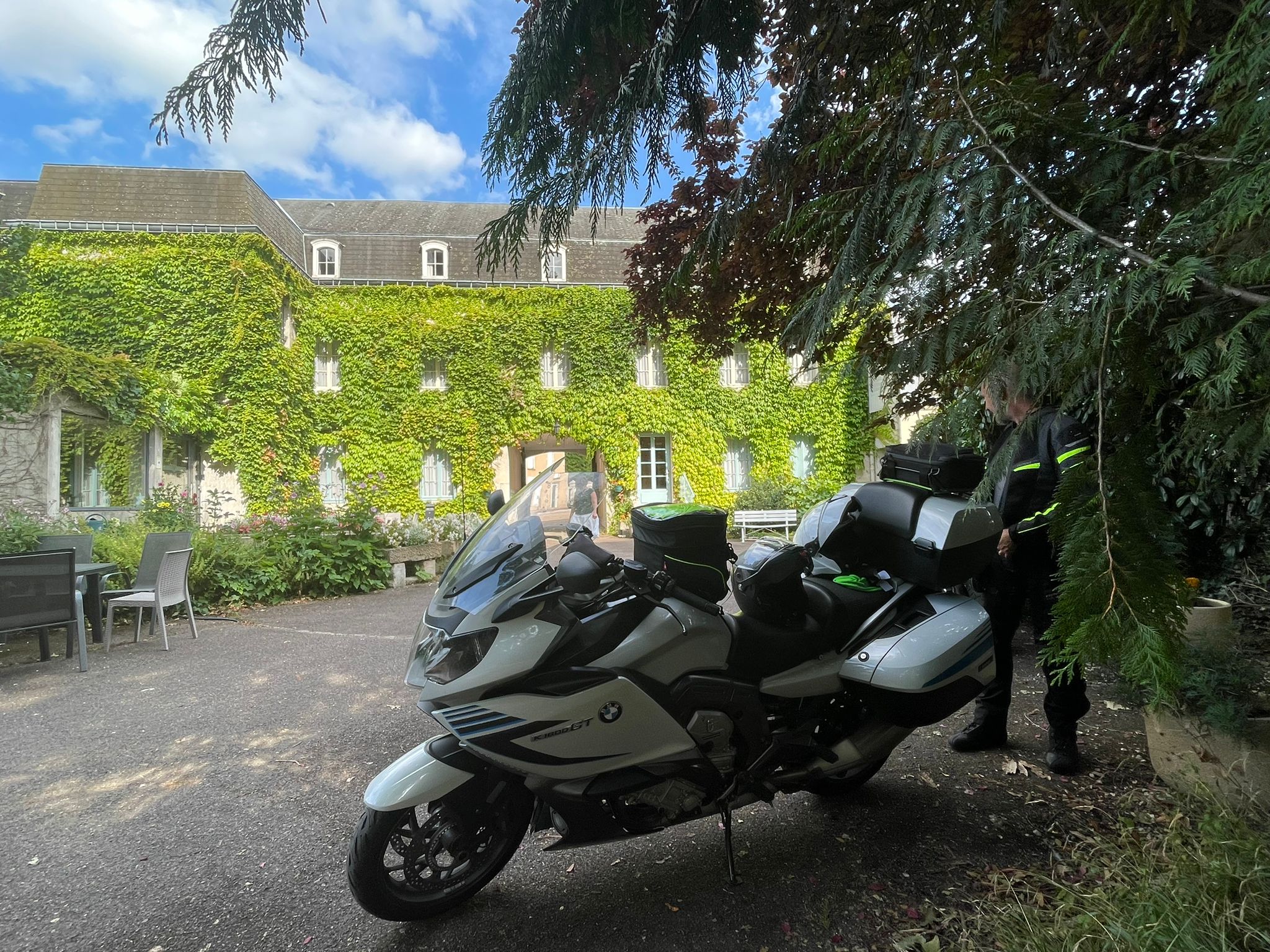 mototurismo lento - Maxmoto e le soste che insegnano